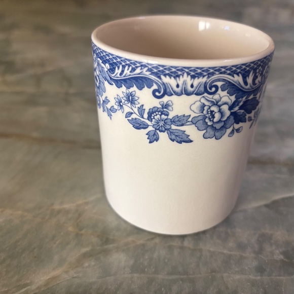 NWOT Spode White Delamere Blue Imperialware Mug with Blue Floral Pattern - Picture 7 of 8